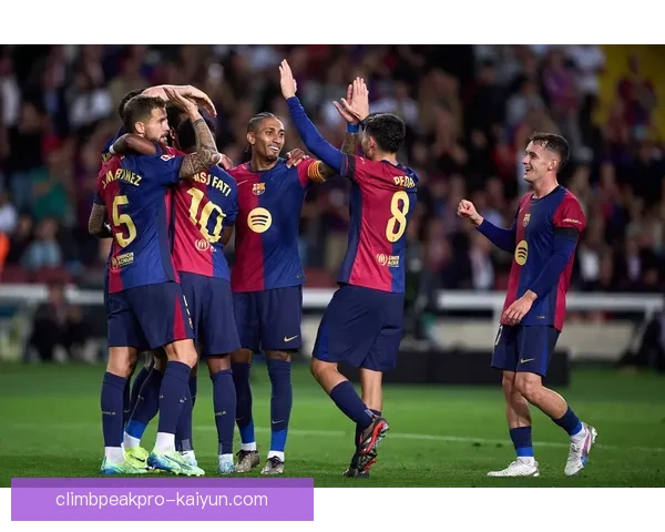 拉菲尼亚近期比赛状态回暖，表现稳健继续展示竞争力