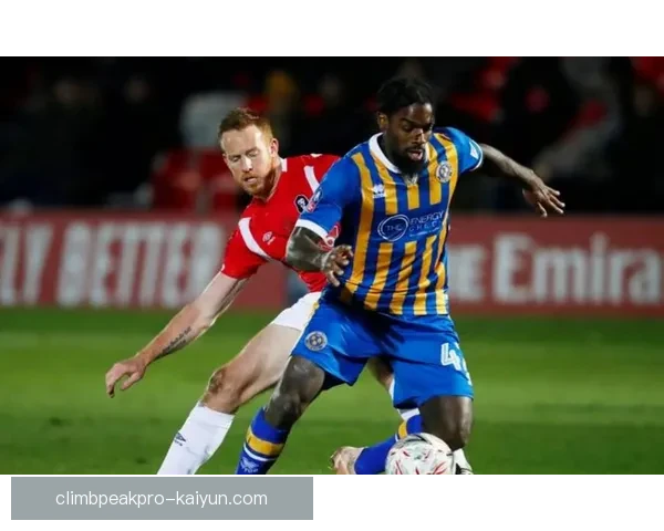 哥伦比亚队边路进攻持续提升，展现出强大的进攻竞争力